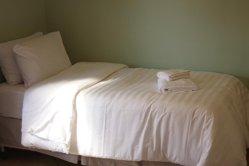 Chacara Ando Bed And Breakfast Águas de Santa Barbara Rom bilde