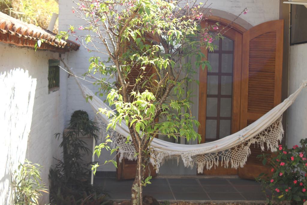 Chacara Ando Bed And Breakfast Águas de Santa Barbara Rom bilde