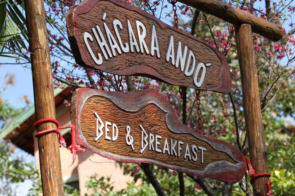 Chacara Ando Bed And Breakfast Águas de Santa Barbara Eksteriør bilde