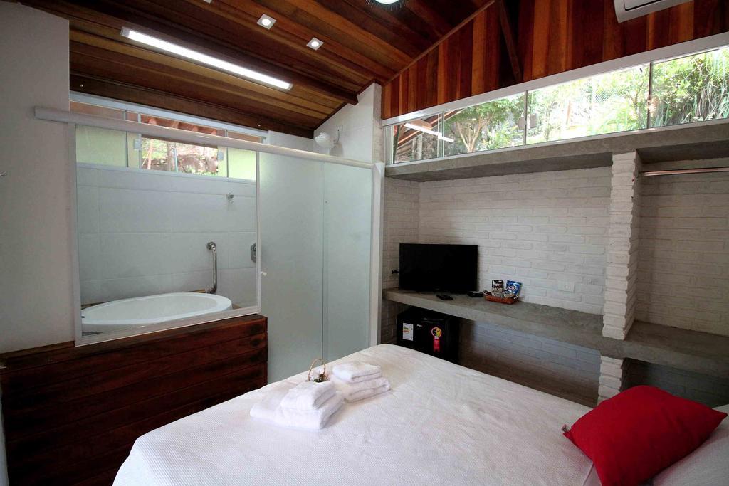 Chacara Ando Bed And Breakfast Águas de Santa Barbara Eksteriør bilde